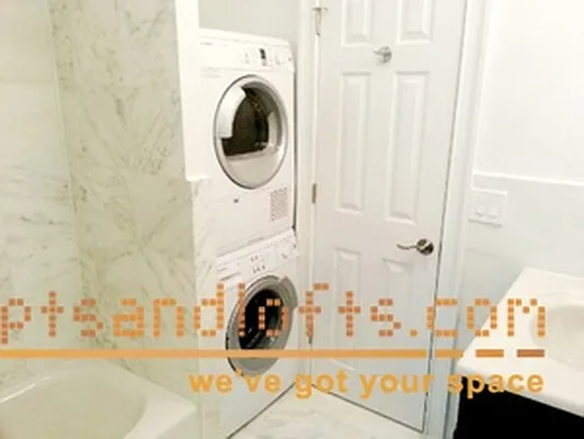 Rented by aptsandlofts.com | media 41