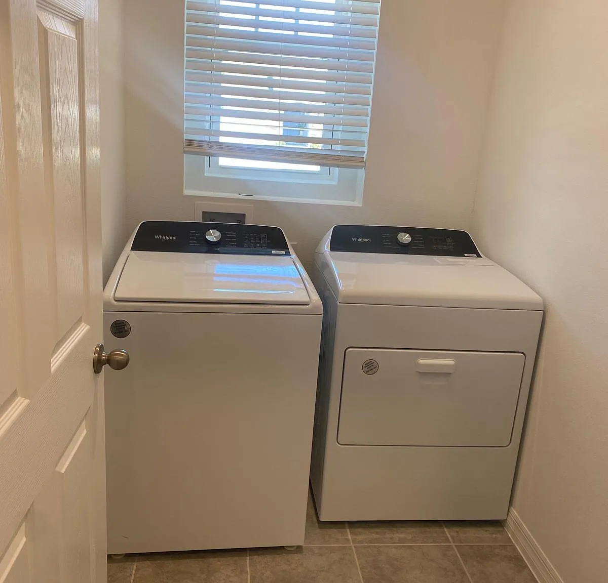 3 bed, 1483 sqft, $1,900 — Photo 3