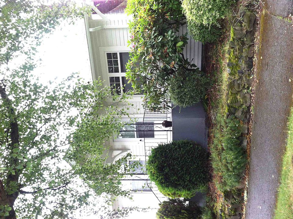 2nd image of 7803 8th Ave NE