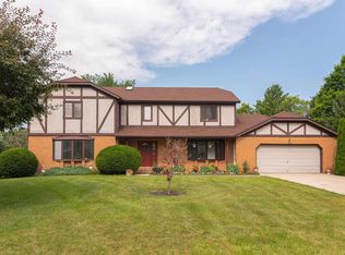 1403 N Marlin Dr, Marion, IN 46952