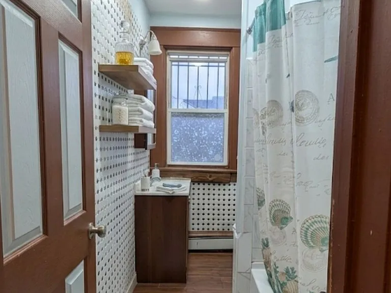 166 Morton Ave #3 — Photo 22
