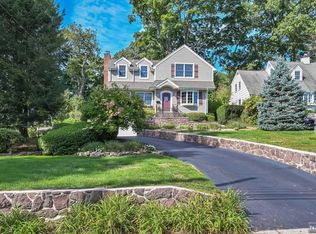 174 S Highwood Ave, Glen Rock, NJ
