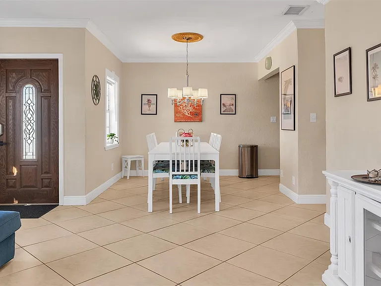 3221 Seaward Dr — Photo 18