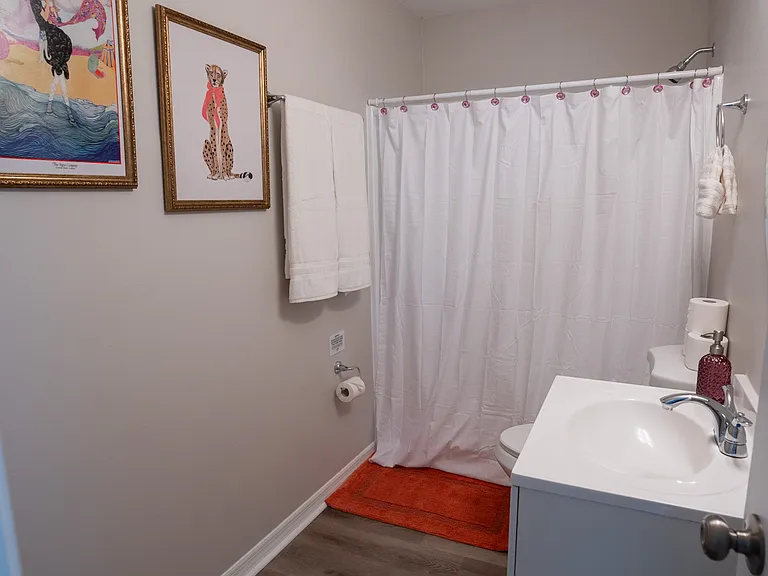 4612 Merrimac Ave — Photo 7