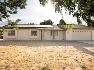 10642 Redlands Ave, Hesperia, CA 92345