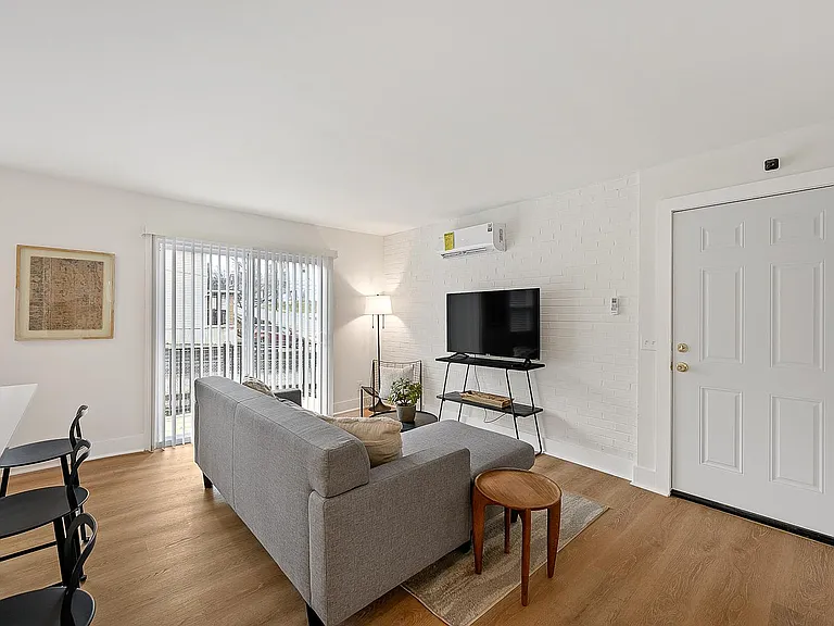 539 Hale Ave #1 — Photo 14