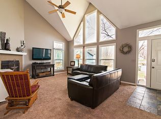 6408 Brockway St, Shawnee, KS 66226