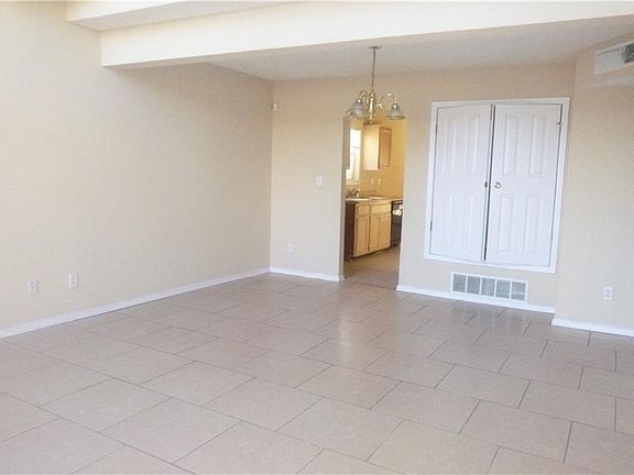 2nd image of 12661 Tierra Tigre Ave