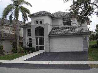 6824 NW 28th St, Margate, FL 33063