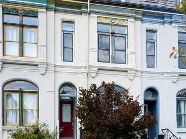 2747 Russell Blvd, Saint Louis, MO 63104