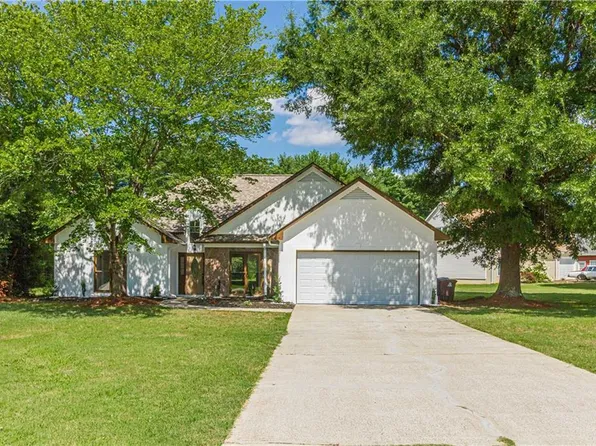 100 Winslow Ct, McDonough, GA 30253