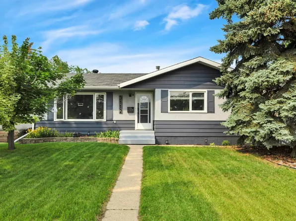 5112 43rd Ave, Leduc, AB T9E 5A4