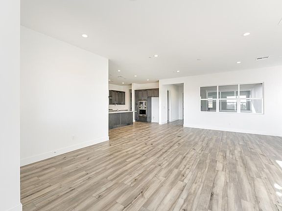 3rd image of 5778 S Alder Grove Dr