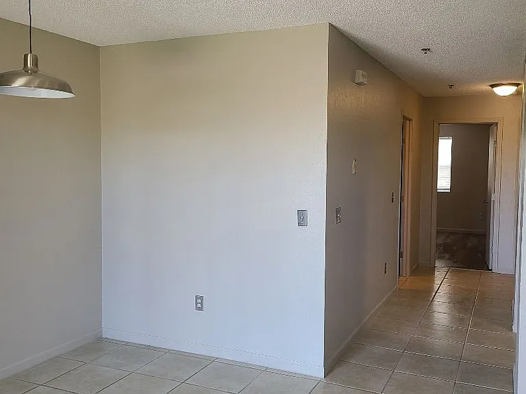 College Place Apartments — Photo 8