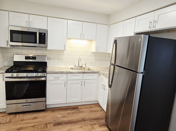 5835 W 63rd St #2A