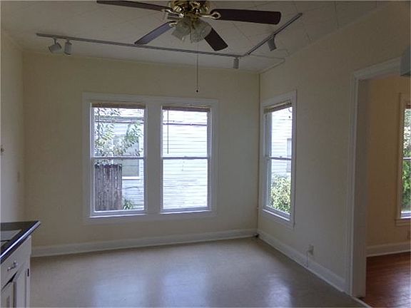 3rd image of 2249 Evalon Ave