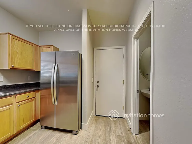 5319 W Illini St — Photo 6