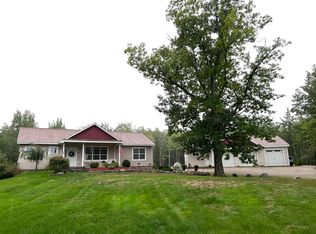 401 Newbury Neck Rd, Surry, ME 04684