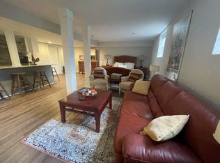 150 Jade Cove Dr, Roswell, GA 30075