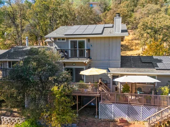 14201 Hillview Ct, Sonora, CA 95370