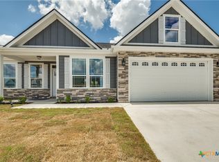 166 Lost Maples Way, Marion, TX 78124