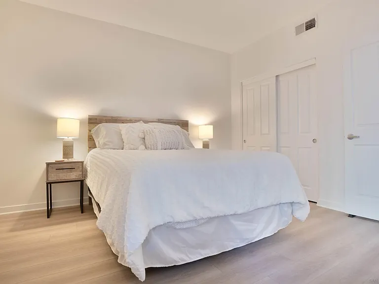1501 Front St #329 — Photo 11