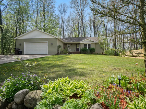 7697 El Cajon Ln, Jackson, MI 49201