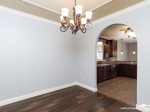 5th image of 1874 S Doral Dr