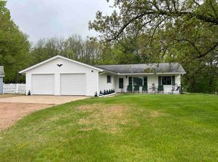 N7671 Kolpack Rd, Bowler, WI 54416