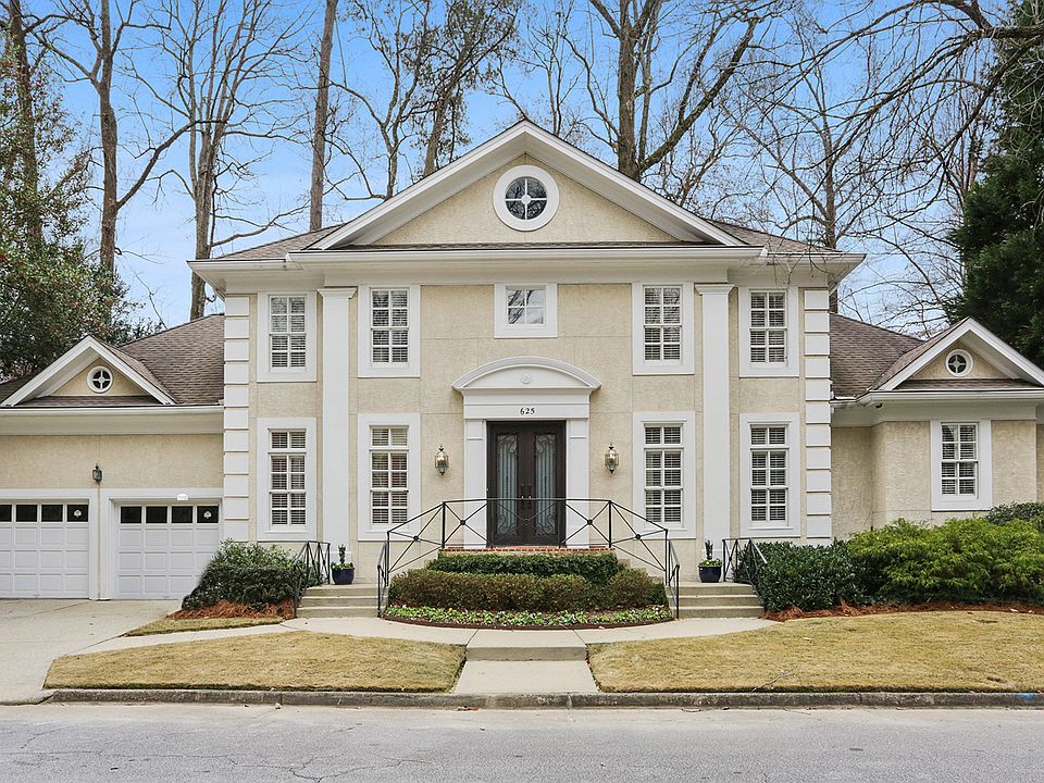 1st image of 625 Greystone Park NE