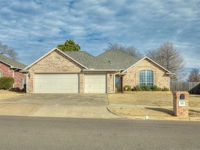 101 Halifax Way, Norman, OK, 73069