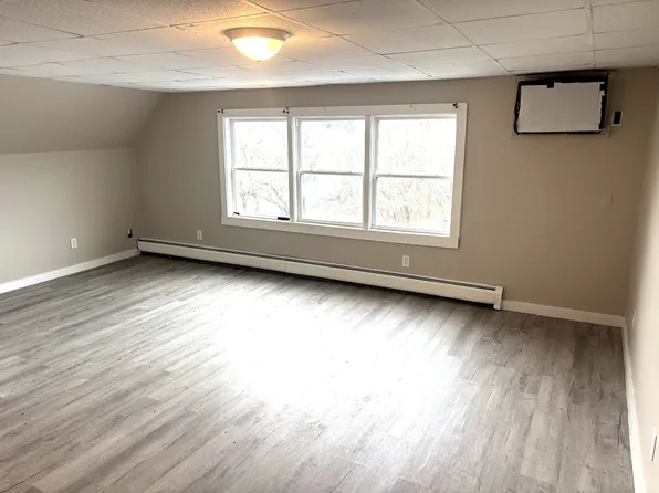 77 Main St, North Stratford, NH