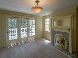 (Undisclosed Address), Mill Valley, CA 94941