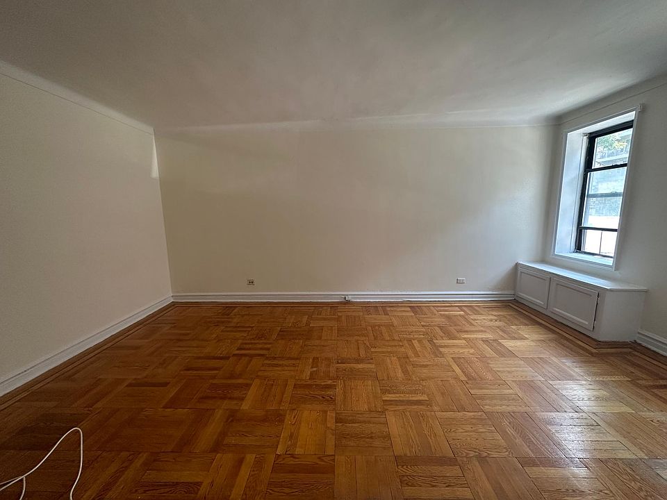 1st image of 2325 Ocean Ave #B