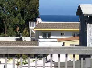 315 E Whittley Ave #B, Avalon, CA 90704