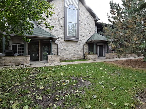 4th image of 9235 W Forest Home Ave #9235