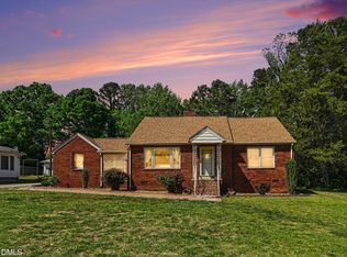 211 Harden St, Burlington, NC 27215