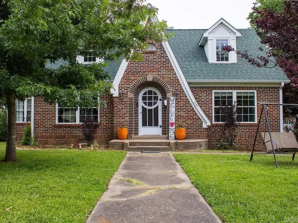 1405 Hickory Ave, Mena, AR 71953