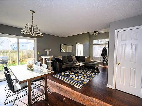 4917 Clarkson Dr — Photo 4