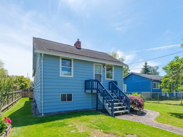 4412 River Rd W, Delta, BC V4K 1S2