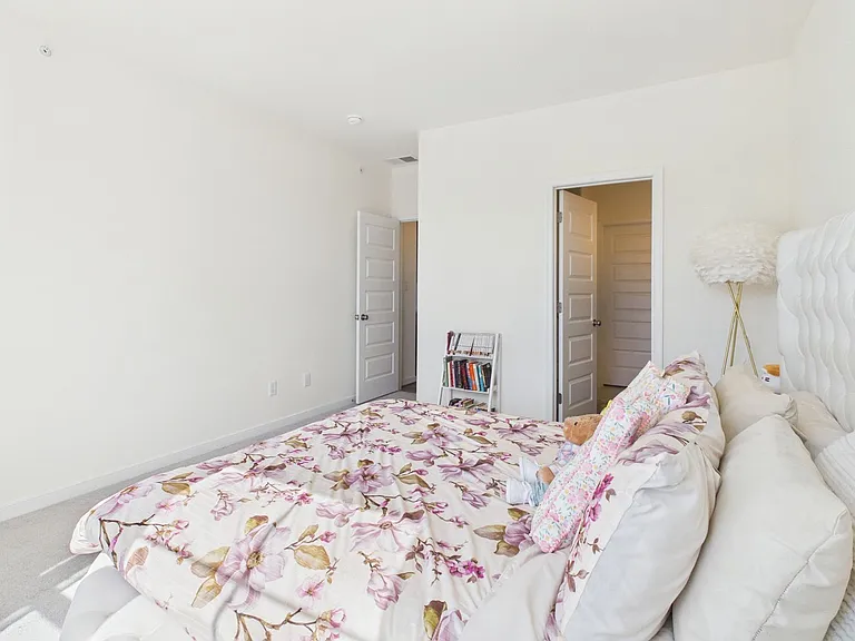 12102 Oxford Landing Dr #204 — Photo 22