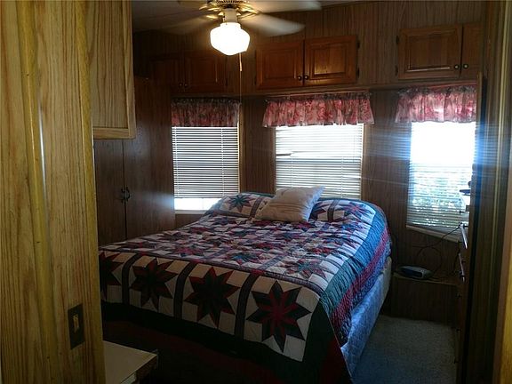 2nd image of 329 Nettles Blvd