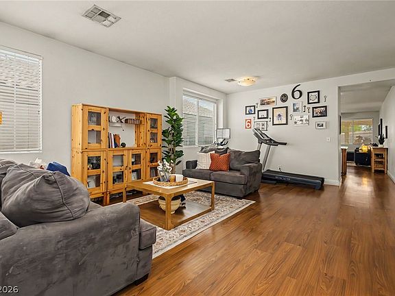 4th image of 1291 Anastasia St