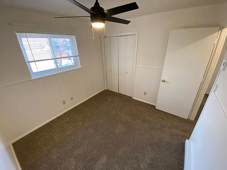 154 S Los Pinos Dr — Photo 45