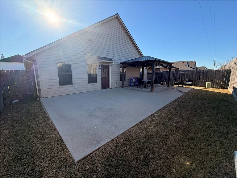 21106 Kirkland Woods Dr — Photo 15