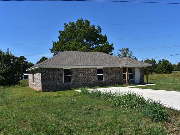 2nd image of 105 Olyvia Cir