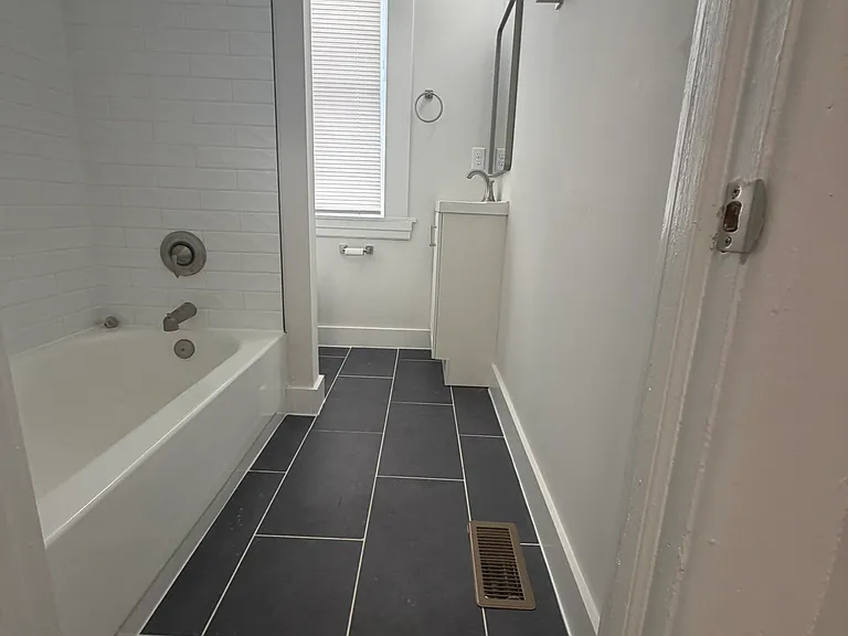 2905 Presbury St — Photo 19