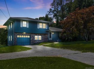 208 Jude Ln, Southington, CT 06489