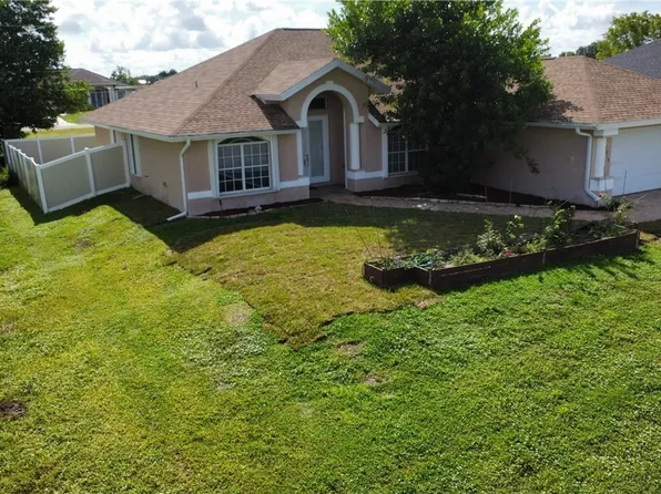 2015 NE 10th Ave, Cape Coral, FL 33909