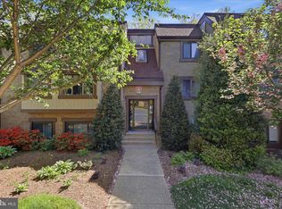 Bentana Park Condo, Reston, VA 20190